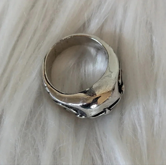 Biker Skull Ring Size 9- Men's Ring- Punk Goth- Skull and Crossbones- Chunky - Picture 6 of 7